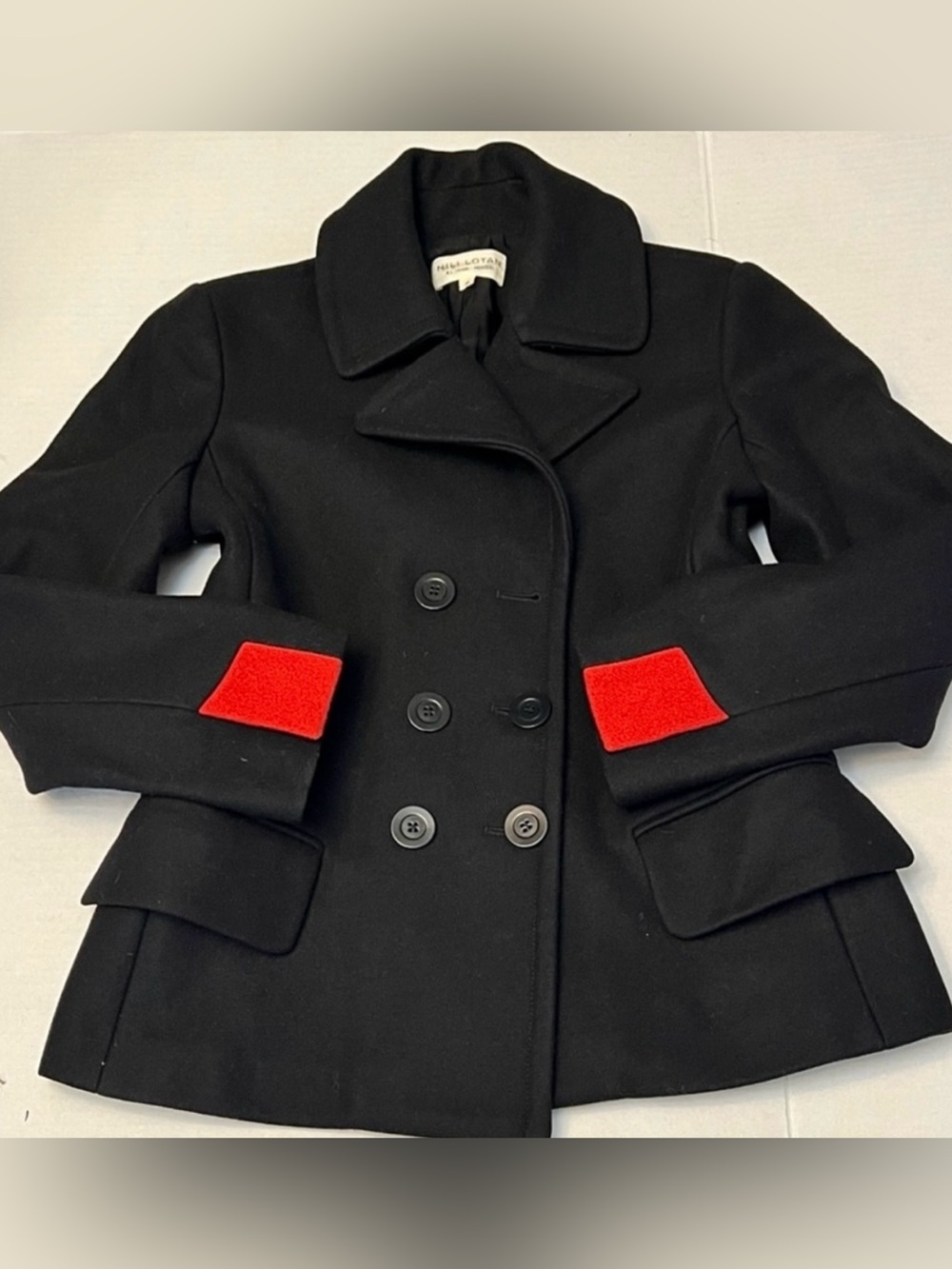 NILI LOTAN RED CUFF VIRGIN WOOL SHORT BUTTON FRONT PEACOAT BLACK SIZE 6